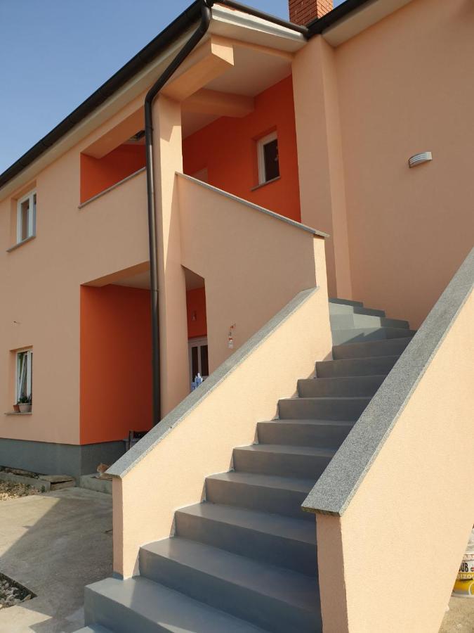 Apartman Tramonto Motovun Luaran gambar