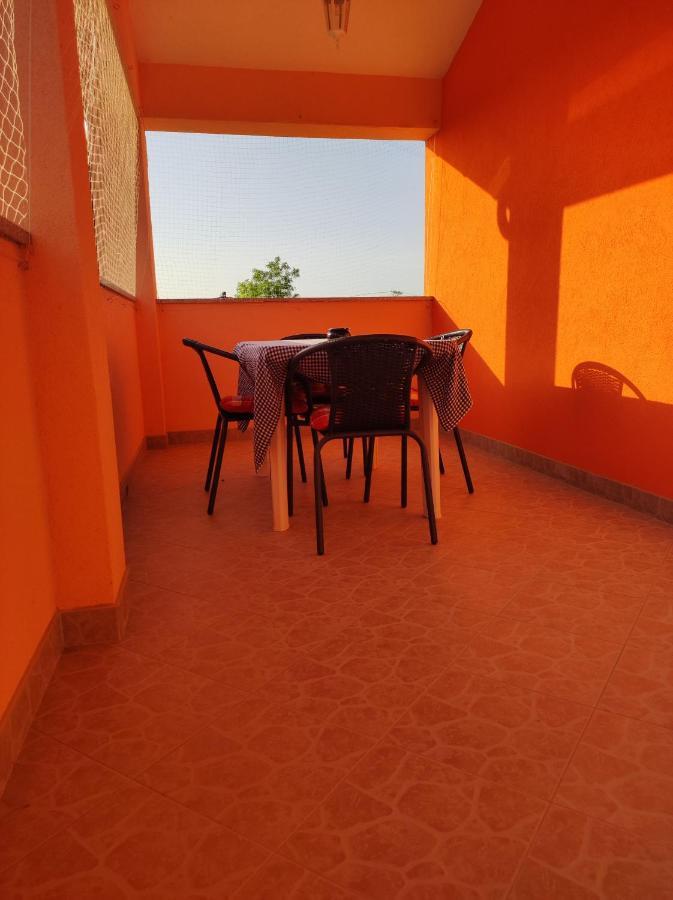 Apartman Tramonto Motovun Luaran gambar